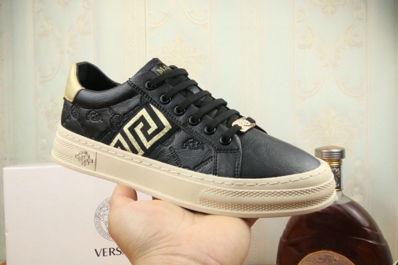 Givenchy Sneakers